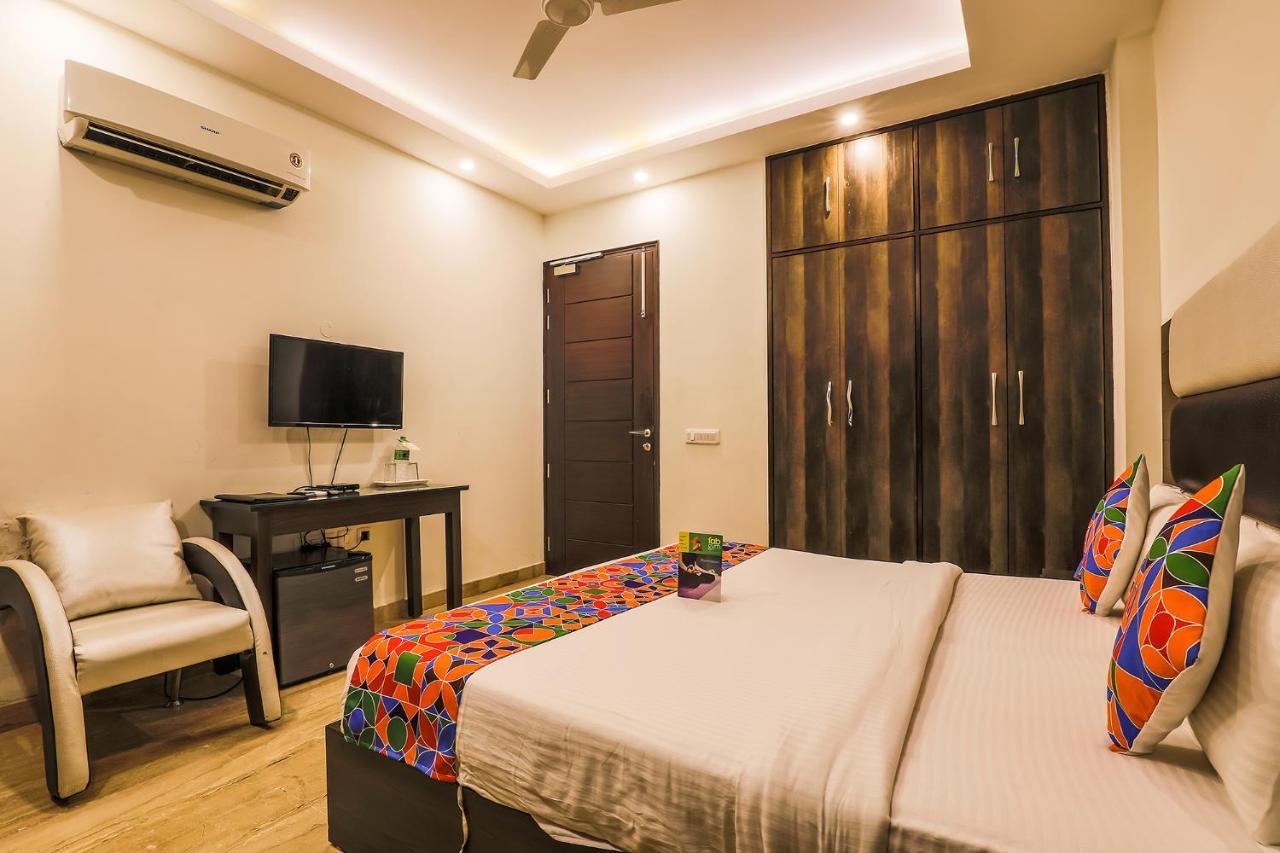 Fabhotel Daffodil Huda City Center Gurgaon Eksteriør billede